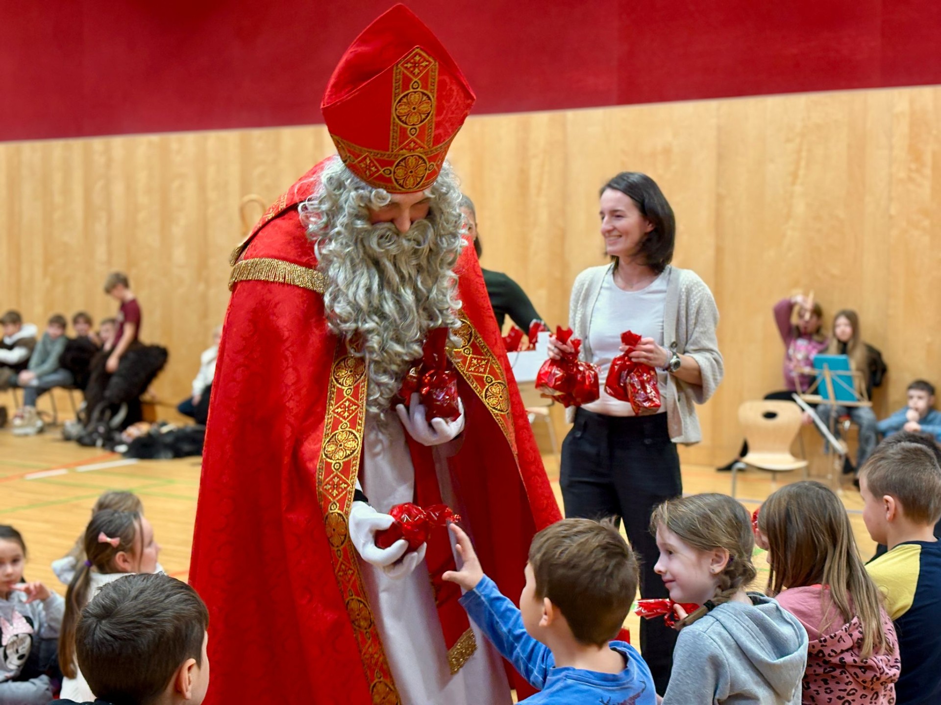Nikolausbesuch an unserer Schule