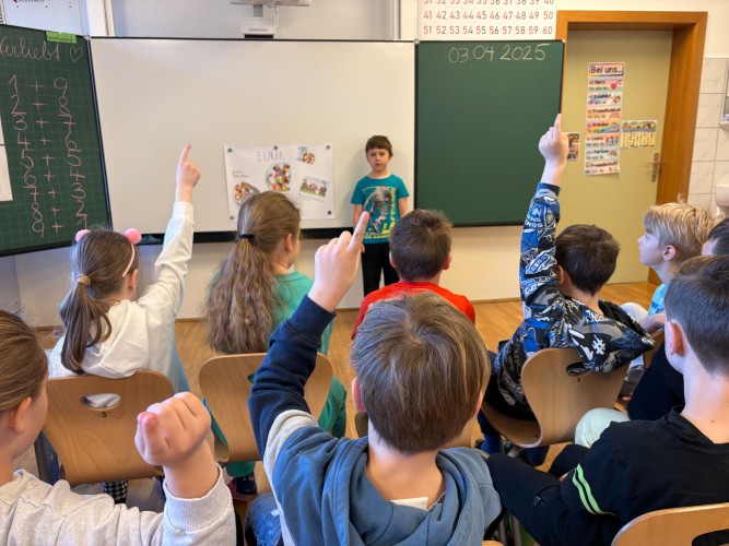 Buchvorstellungen in der 2. Klasse