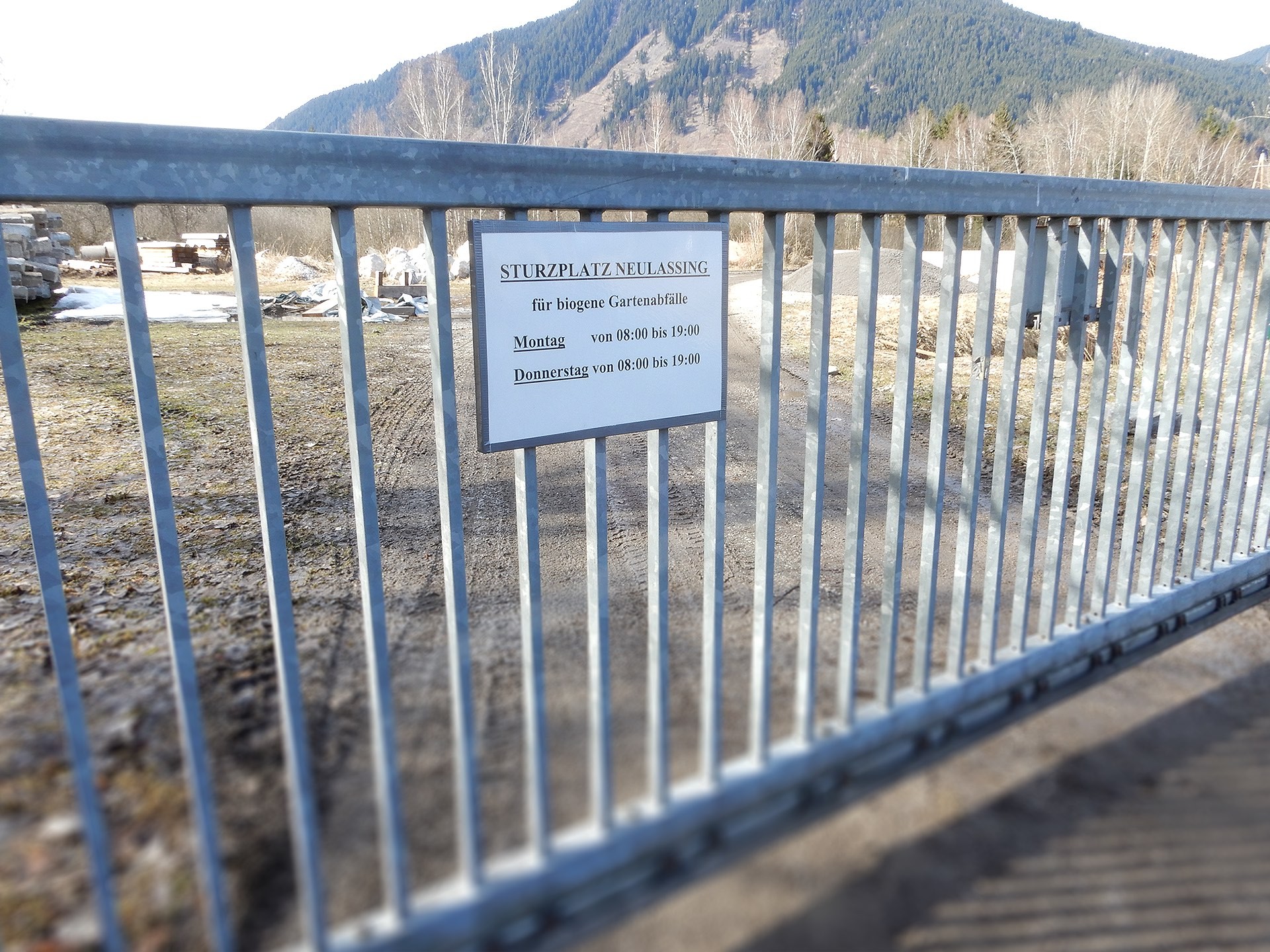 Sturzplatz Neulassing per 04. April 2022 wieder geöffnet