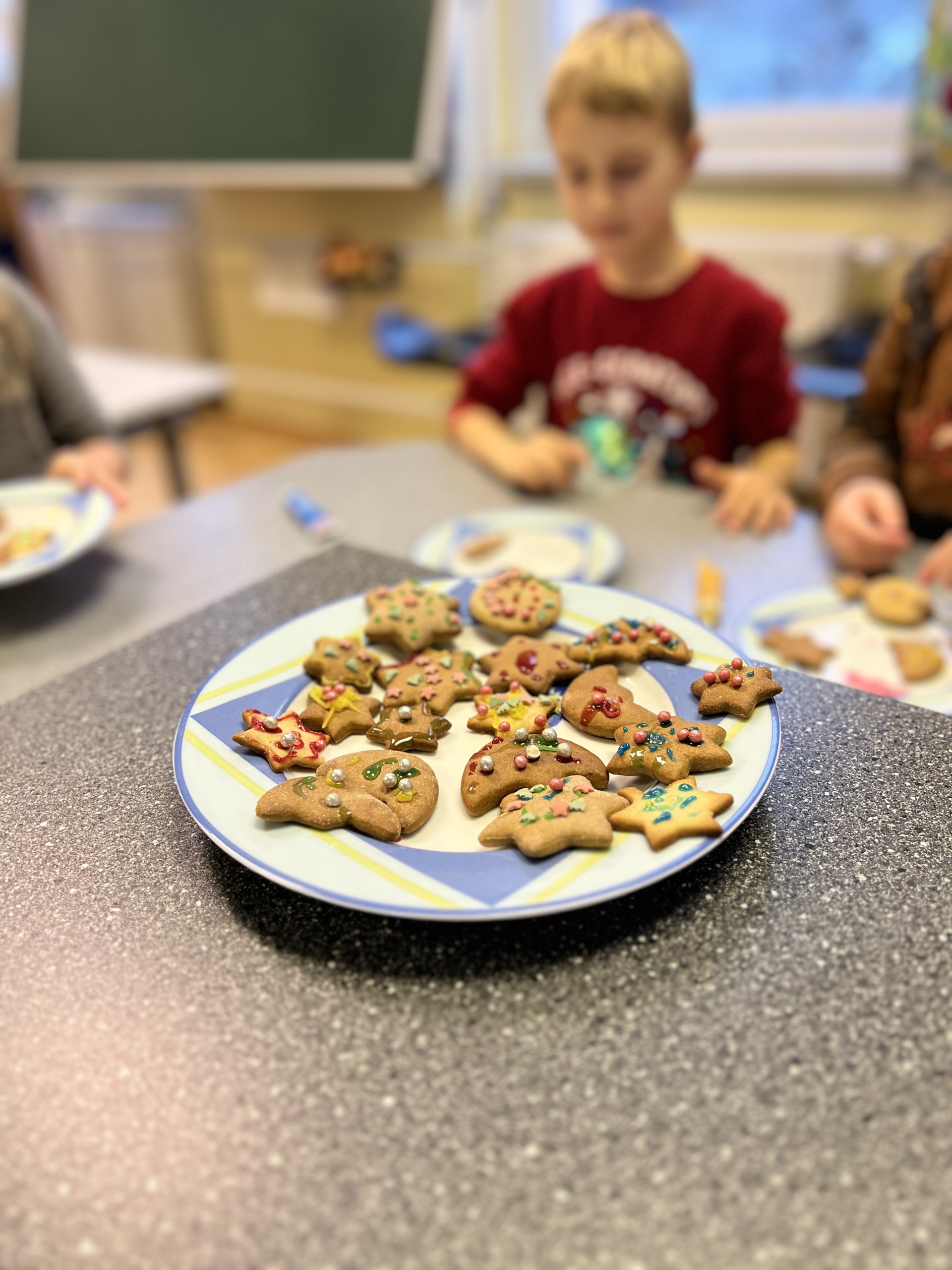 In der Weihnachtsbäckerei